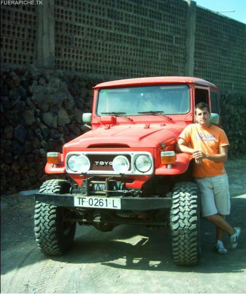 Toyota BJ40 con 35x12,5 4x4